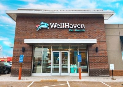 The front of the Coon Rapids, MN, Wellhaven veterinary hospital